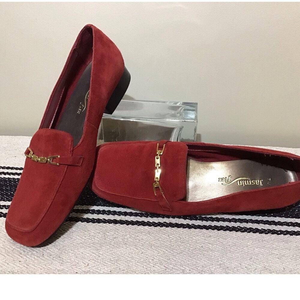 Jasmin Suede Red Leather 80’s Loafer Square Toe Gold Accent Women Sz 7 Academia